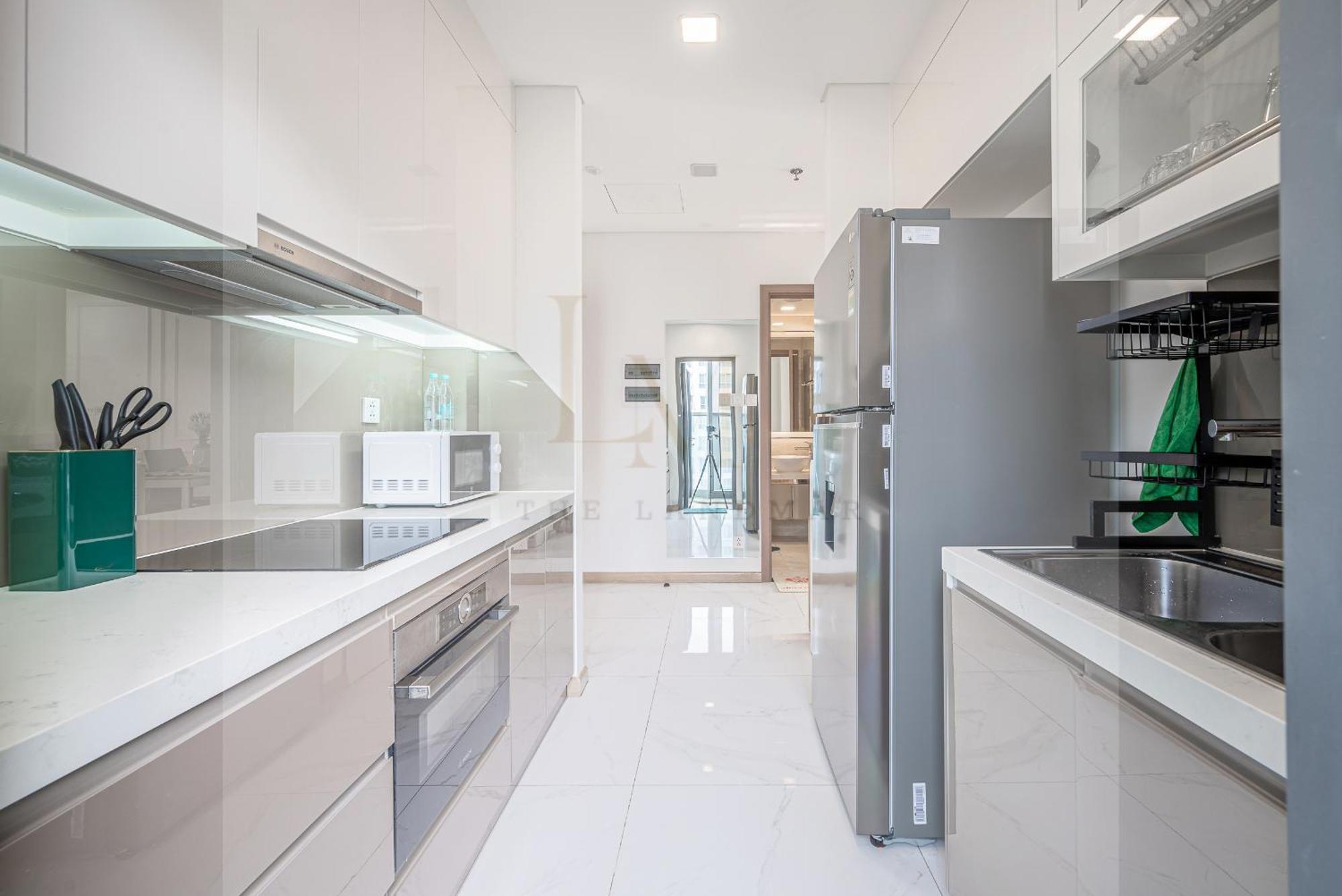 The Radisson Landmark - Vinhomes Park Apartamento